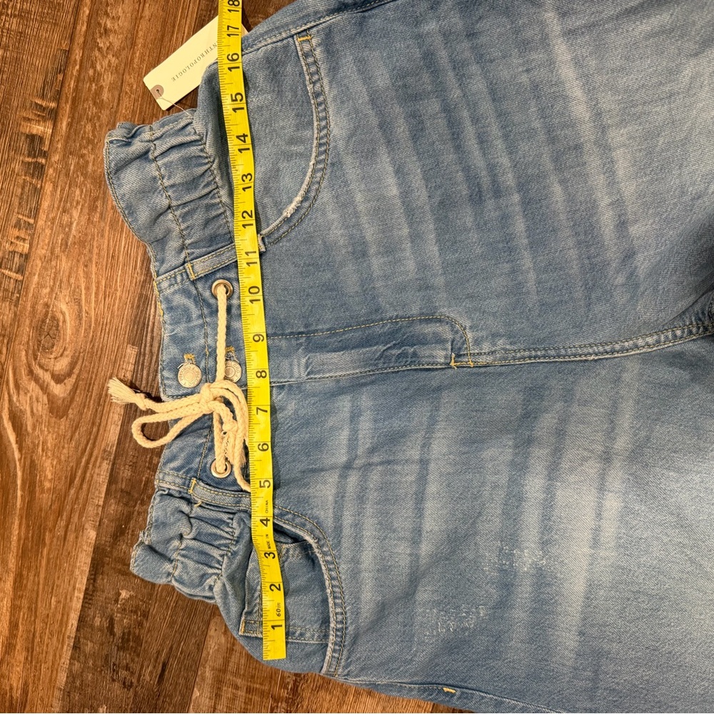 Pilcro Light Blue Wide Leg Flare Jeans - Picture 8 of 10